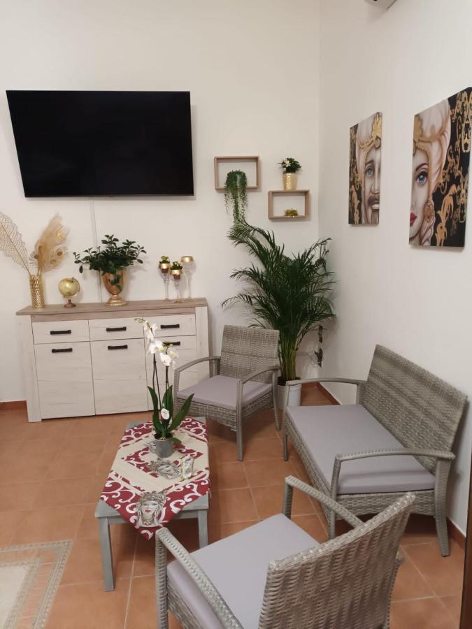 Ilary'S Rooms Марсала Екстериор снимка